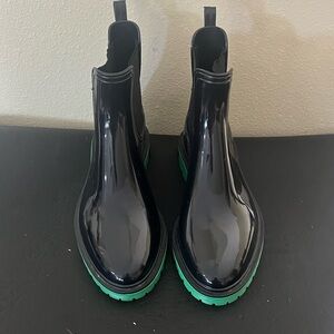 INC International Concepts Black and Green Winter Boots